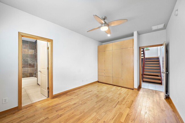 Building Photo - 1414 Rosewood St