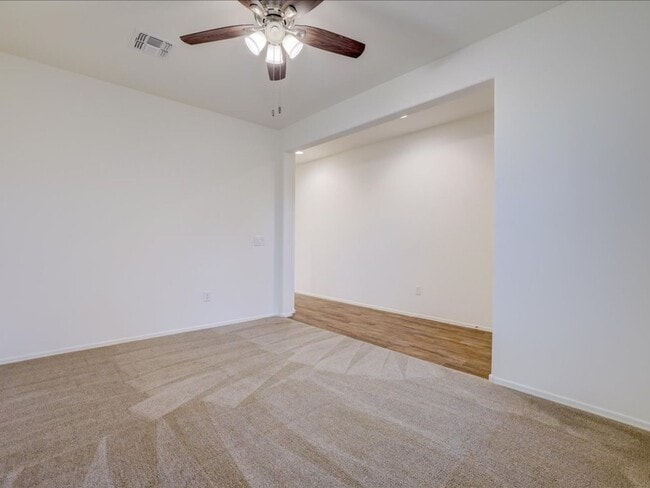 Foto del edificio - 3 Bedroom 2 Bathroom VAIL SCHOOL DISTRICT!