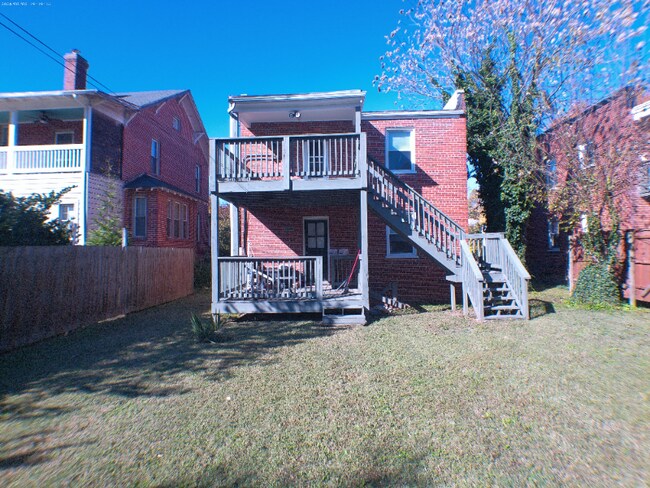 Foto del edificio - 3004 Semmes Ave