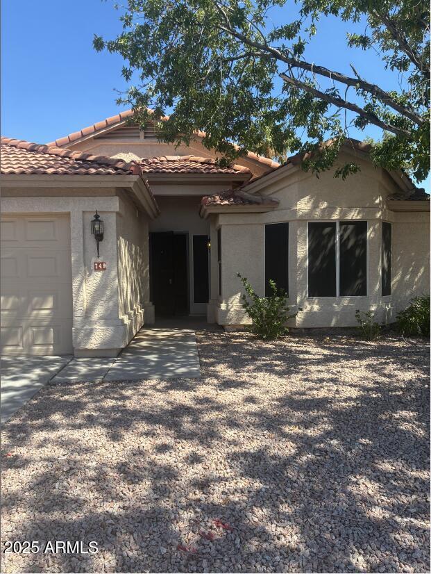 Foto principal - 749 S Monterey St