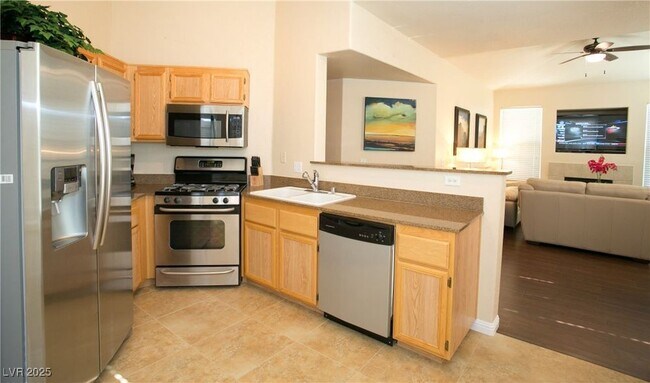 Building Photo - 9975 Peace Way
