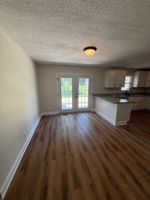 Building Photo - 5590 Merle Dr