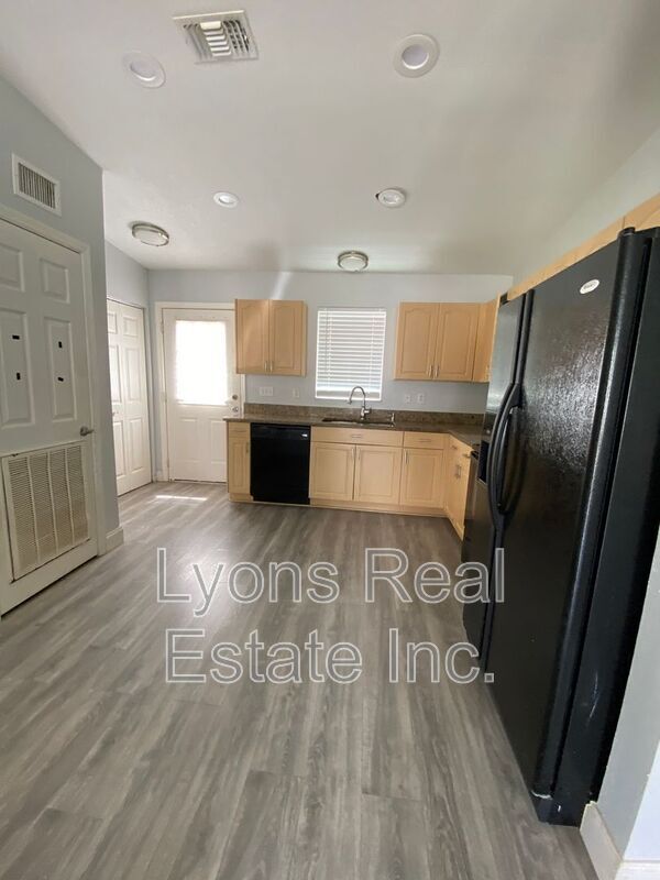 Photo - 5527 Judith Rd Apartment