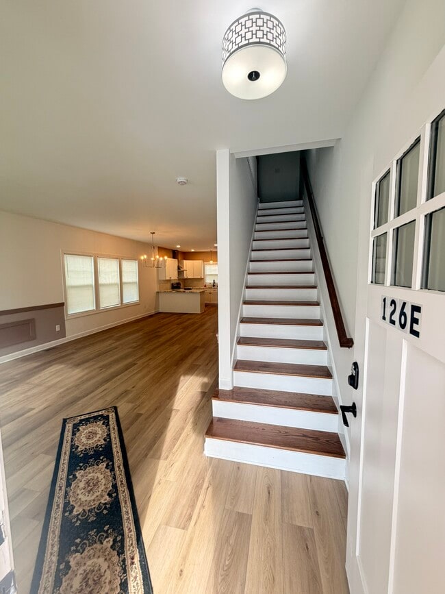 Building Photo - 126 East End Ave