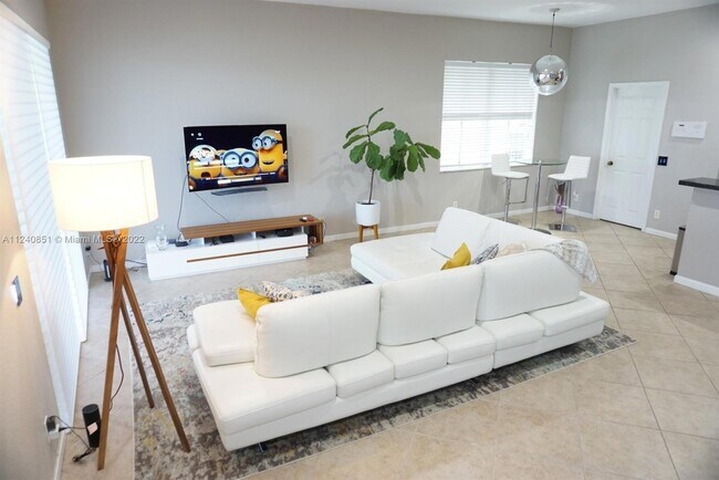 Foto del edificio - 878 Lavender Cir