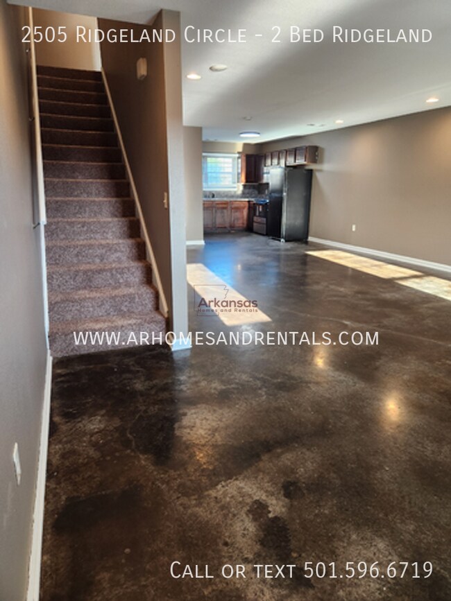 Foto del edificio - 2505 Ridgeland Cir