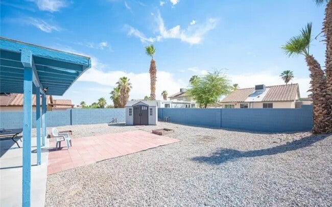 Building Photo - 3095 S Quantana Way