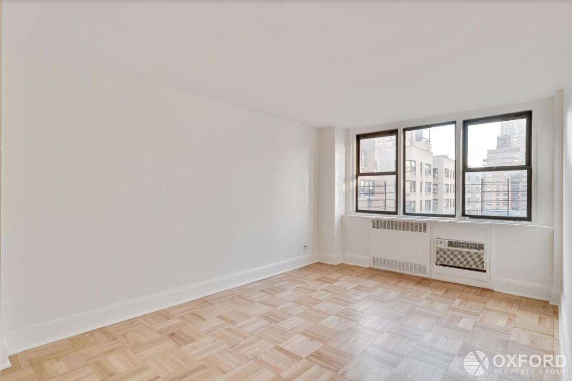 Foto del edificio - 435 East 79th Street