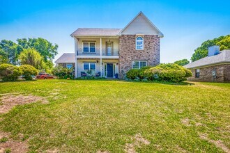 Building Photo - 3019 Keats Dr