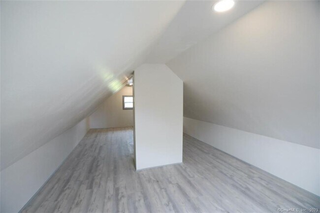 Foto del edificio - 62 Alstrum St