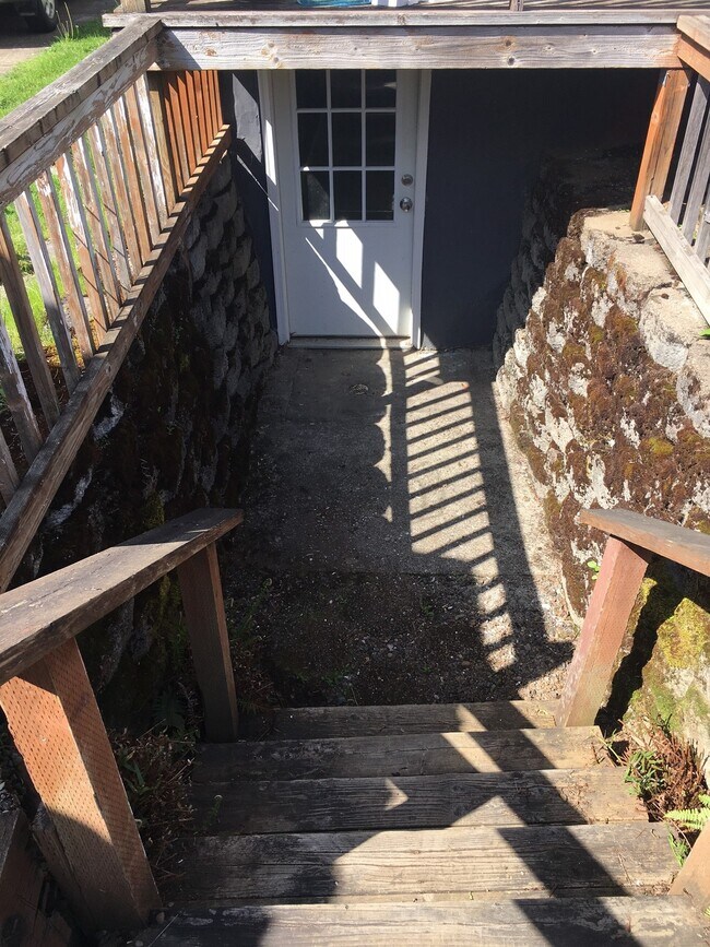 8032 SE Yamhill St, Portland, OR 97215 House Rental in Portland, OR