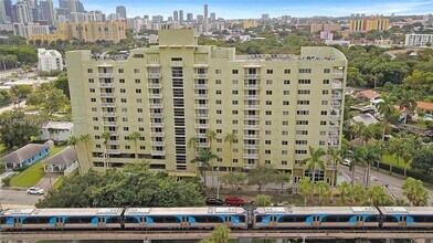 Building Photo - 816 NW 11th St