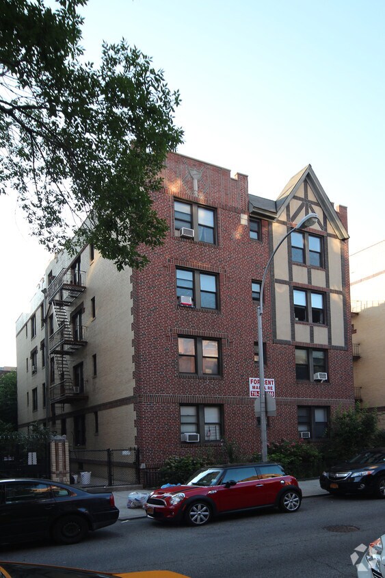 Building Photo - 43-13 41st St