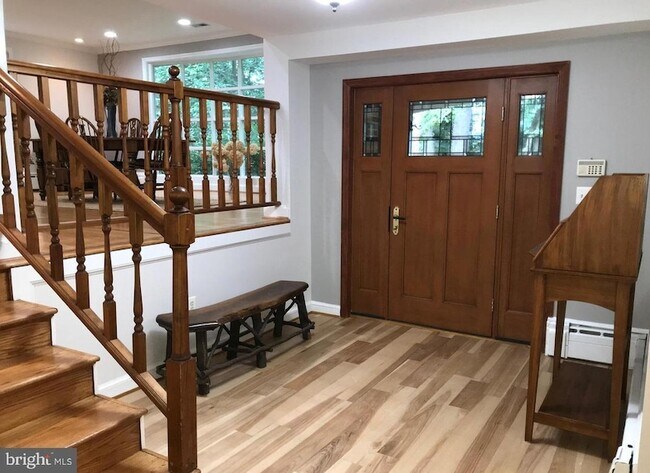 Foto del edificio - 41272 Stone School Ln