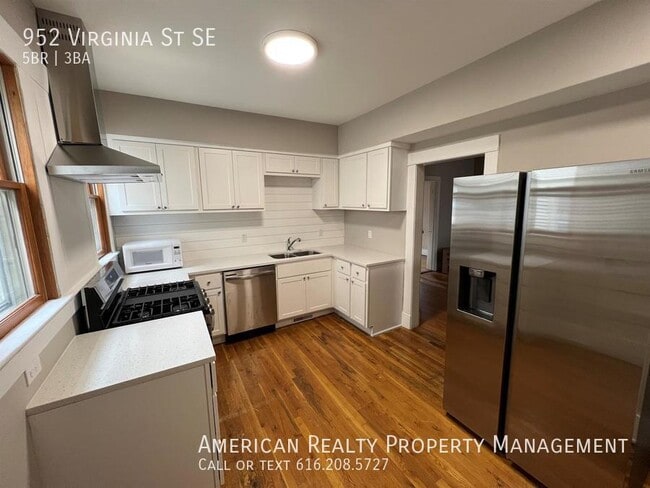 Foto del edificio - 952 Virginia St SE