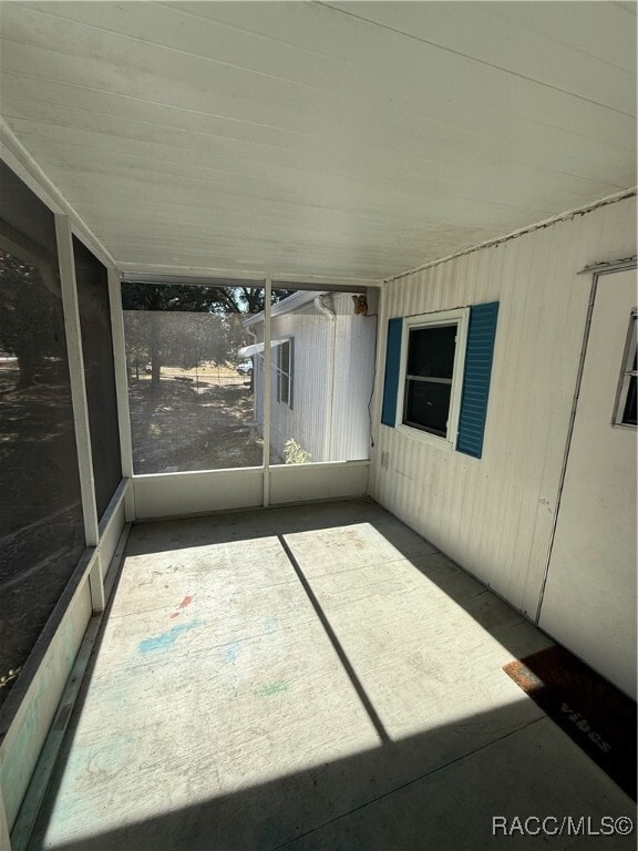 Building Photo - 7362 S Spartan Ave