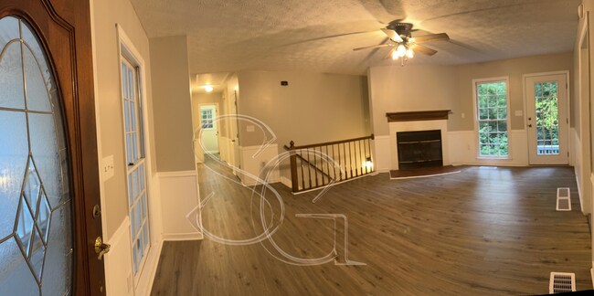 Building Photo - 2040 Crabapple Hollow Rd