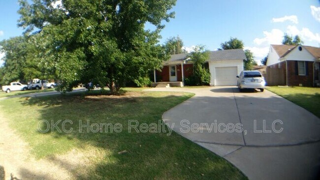 Building Photo - 1620 W Britton Rd