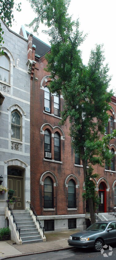 Foto del edificio - 2208 St James Pl