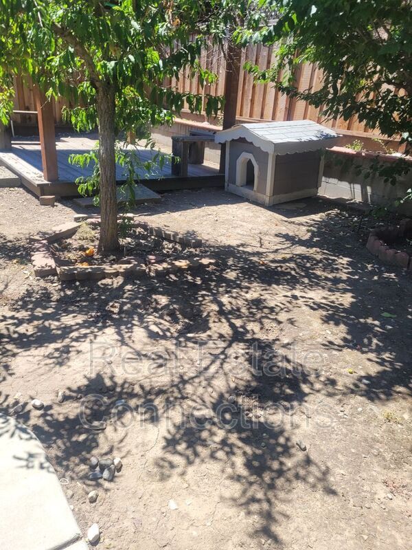 Foto del edificio - 5815 Ponce Ct