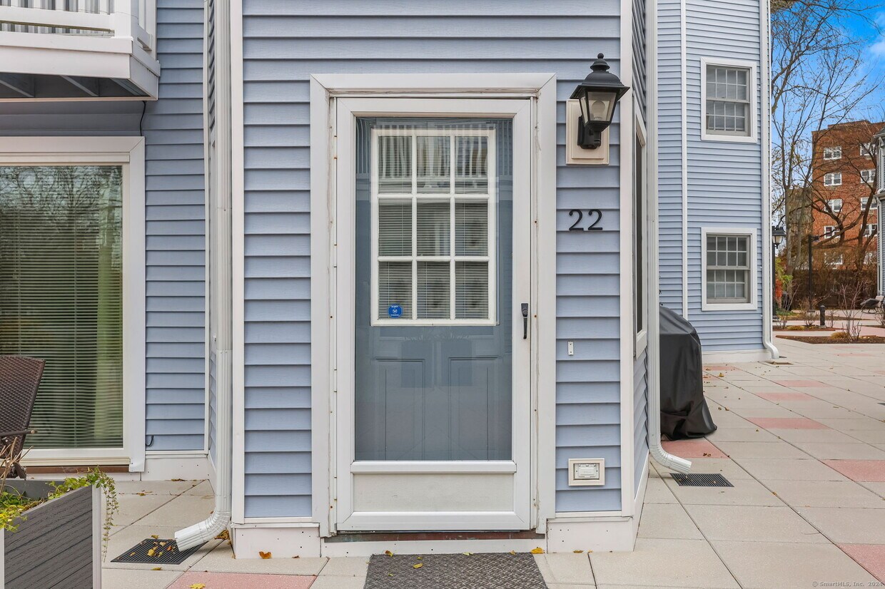 Foto principal - 118 Grove St