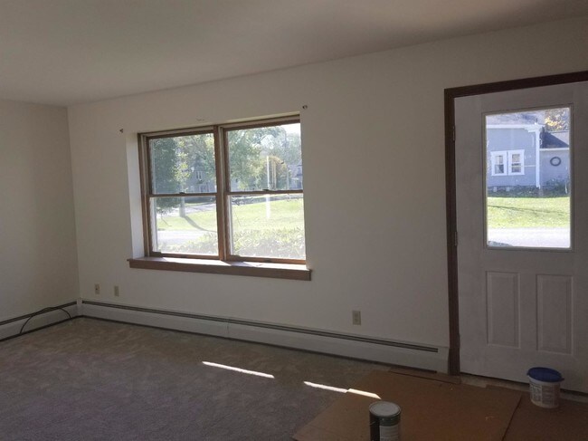 Building Photo - 2 Wayman Dr