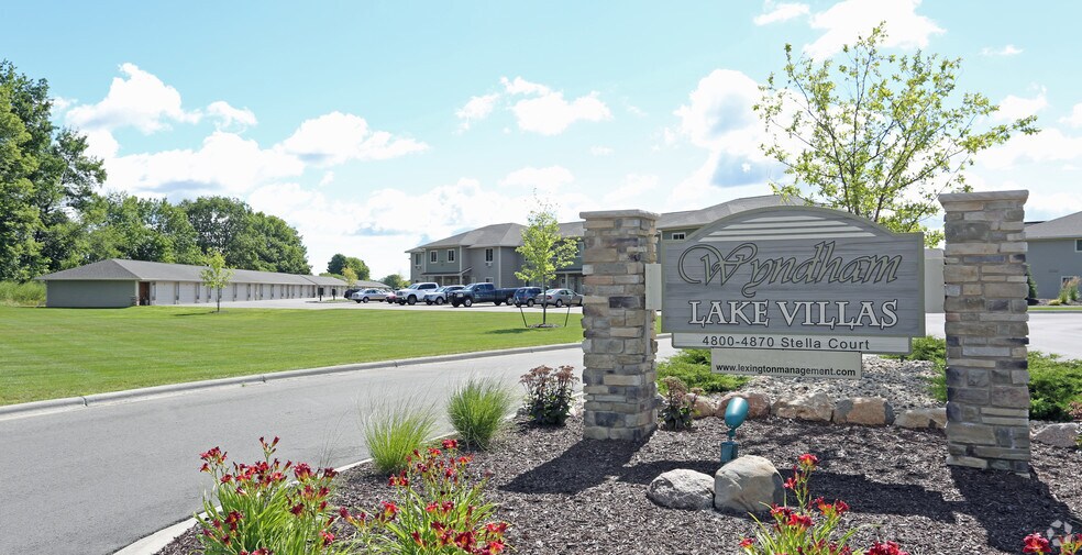 Wyndham Lake Villas Rentals Green Bay, WI