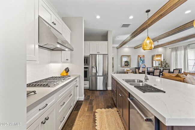 Foto del edificio - 10921 N Blakely St