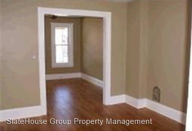 Building Photo - 5 br, 1.5 bath House - 308 E New St (*SHG*)