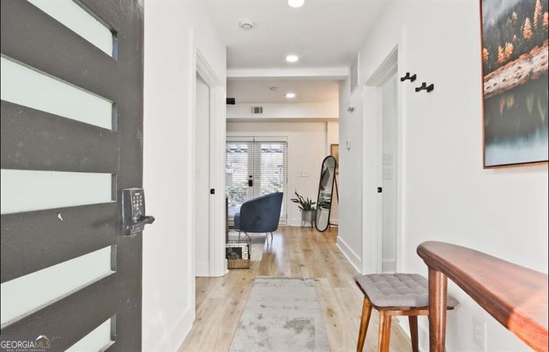 Foto principal - 3229 Kingsdale Dr SW