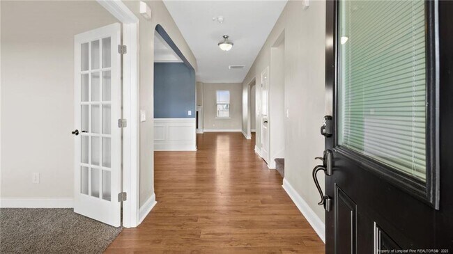 Building Photo - 4422 Low Oak Ct