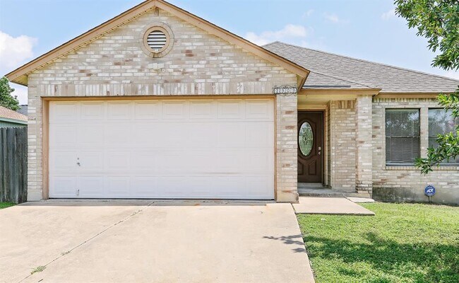 Building Photo - 2909 Donnell Dr
