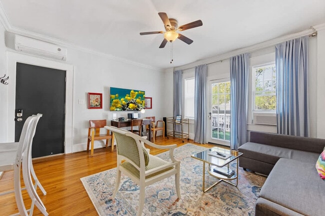 Building Photo - 2101 Kirkwood Ave