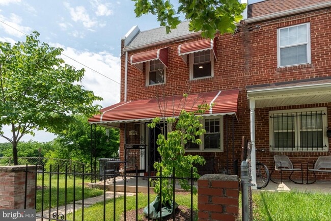 Building Photo - 548 Foxhall Pl SE