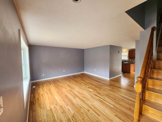 Foto del edificio - 67 Burgundy Dr