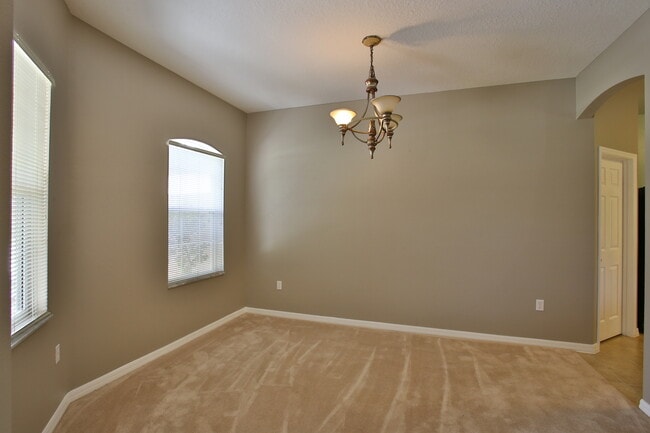 Foto del edificio - 13 Zoeller Ct