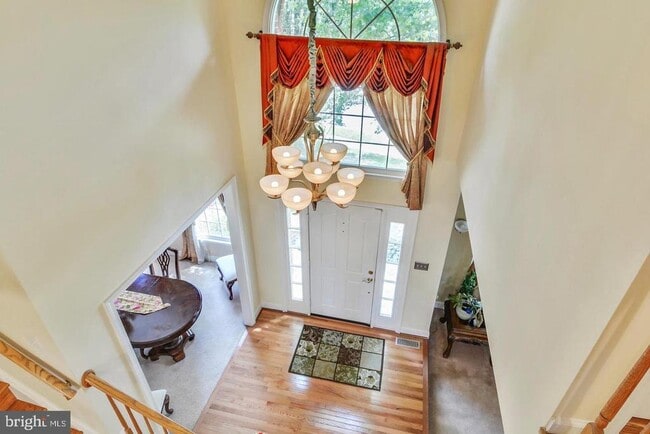 Building Photo - 2507 Glenlawn Pl