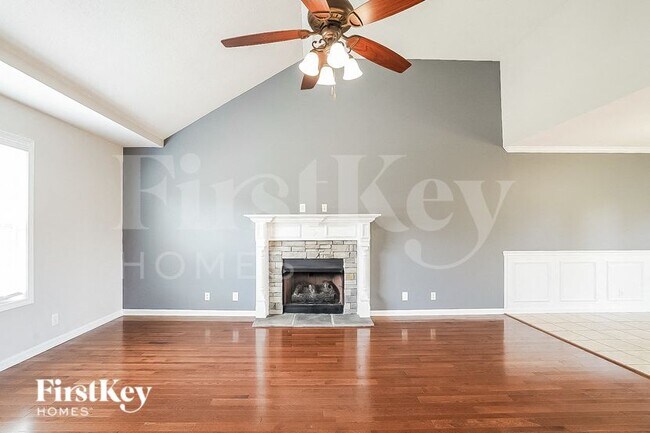 Foto del edificio - 3711 Wind Mill Ct