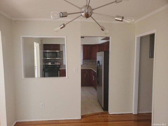 Building Photo - 253-23 149th Ave