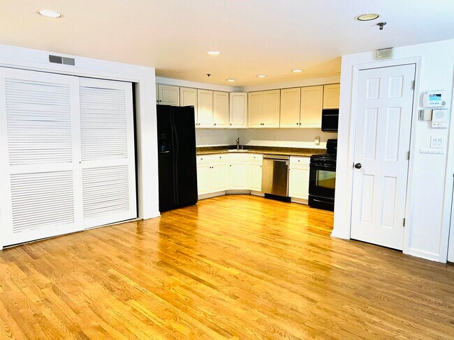 Foto del edificio - 308 Bloomfield St