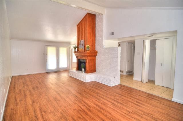 Building Photo - 1412 West Shore Dr