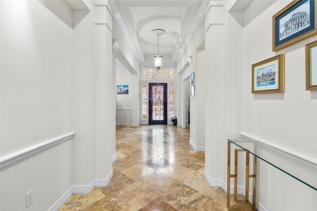 Foto del edificio - 1510 Meadow Glade Ct