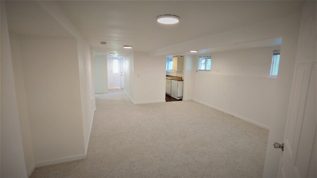 Building Photo - 1208 10th St