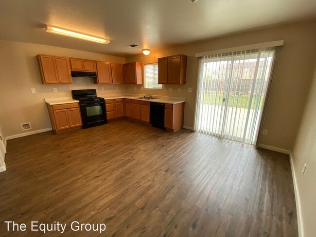 Building Photo - 3 br, 2 bath House - 4106 West  Elkhorn Ave