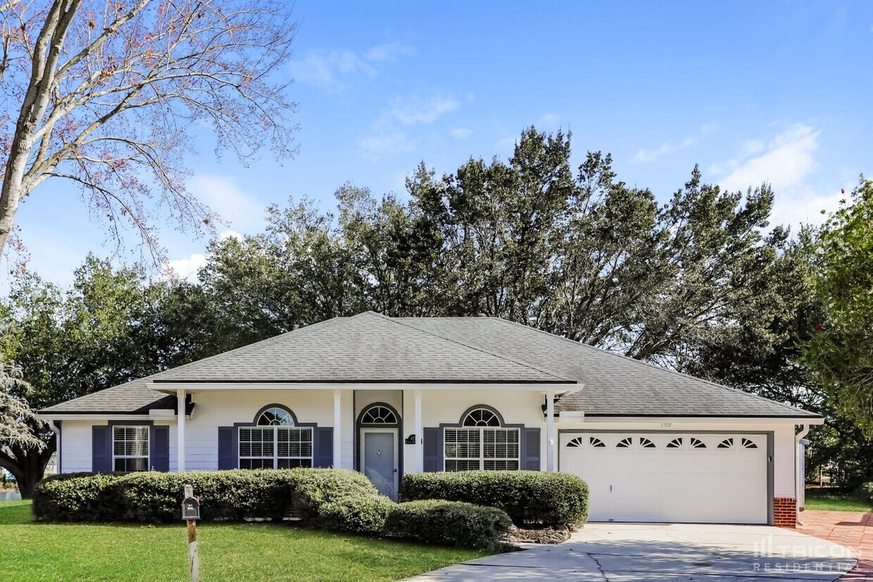 Foto principal - 477 Federal Hill Rd