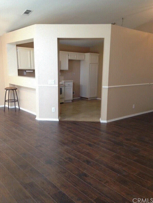 Building Photo - 20131 Autumn Oak Pl