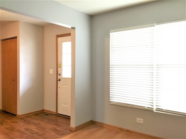 Building Photo - 473 Grape Vine Trail