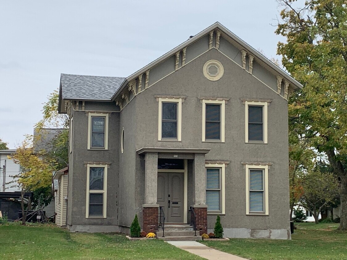 608 Joliet St, LaSalle, IL 61301 House Rental in LaSalle, IL