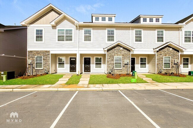 Building Photo - 720 Wild Duck Ln