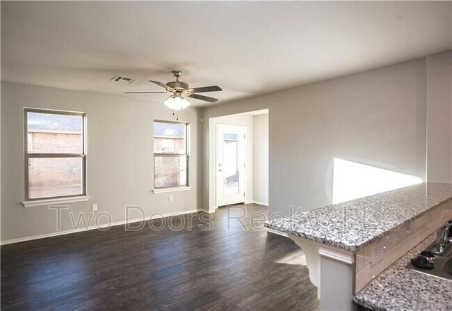 Foto del edificio - 8818 SW 45th St